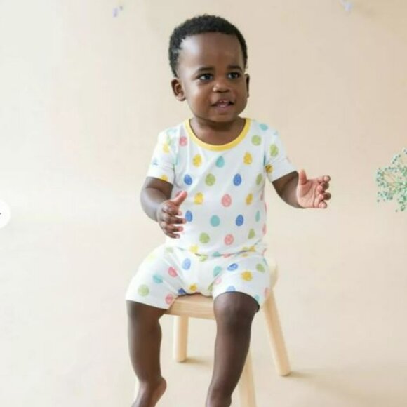 Kyte Baby Short Pajama Set in Spring Egg, size 2T - Picture 2 of 6